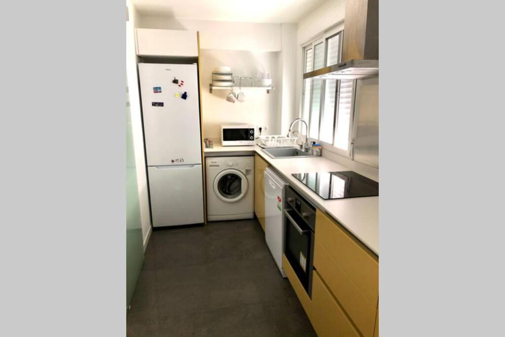Beautiful And Renovated Apartment In The Center Walencja Zewnętrze zdjęcie