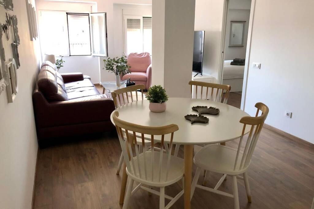 Beautiful And Renovated Apartment In The Center Walencja Zewnętrze zdjęcie